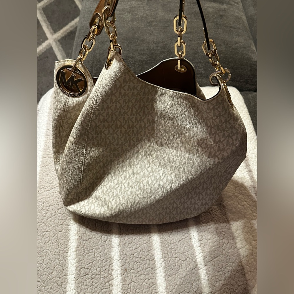 Michael Kors bag